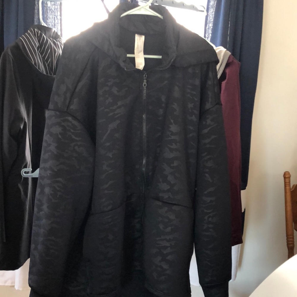 Fabletics Lotta Removable Hood Jacket Size 2x